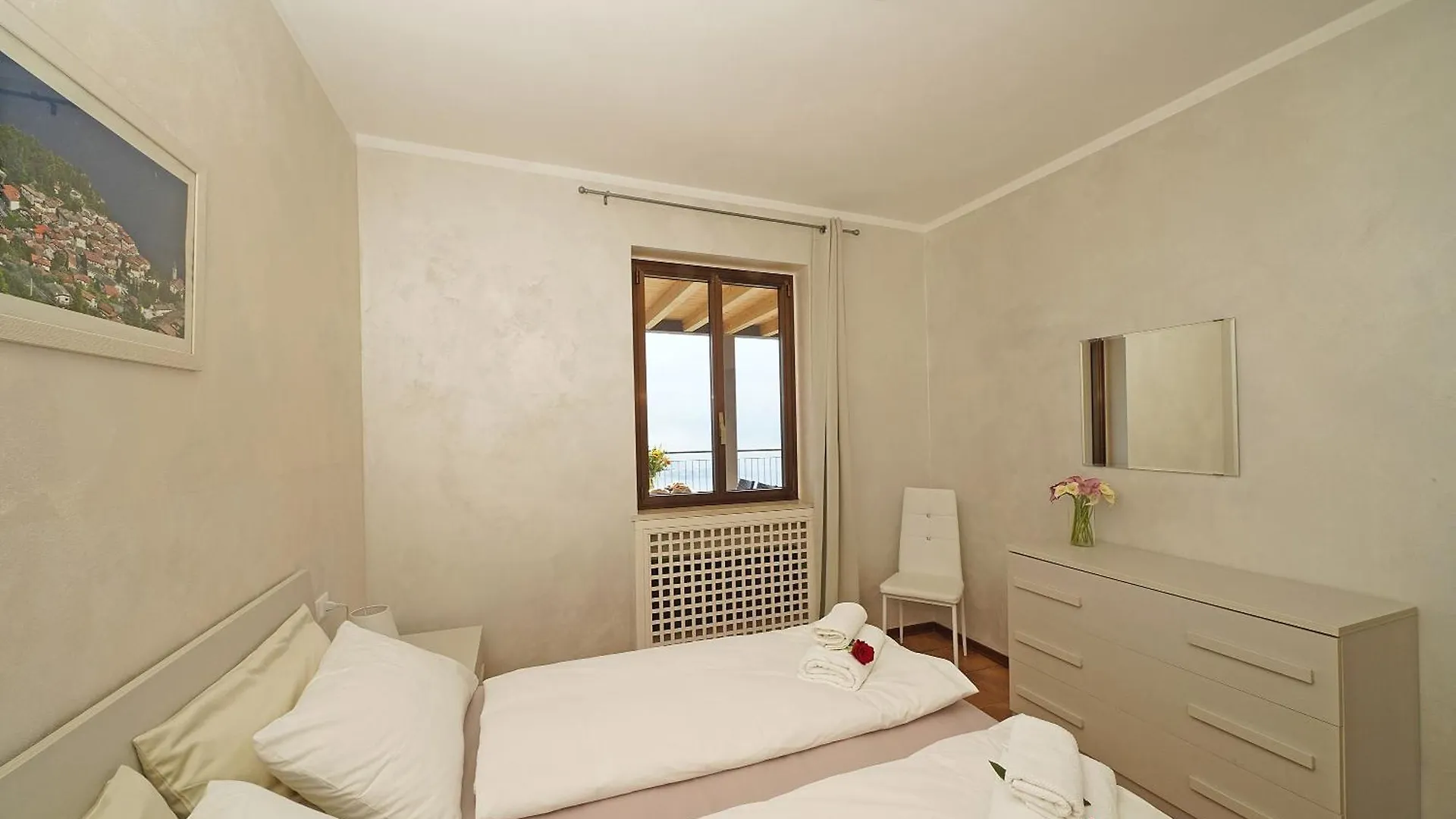 Apartment Maison Du Pralonc - Lago Tremosine Italy